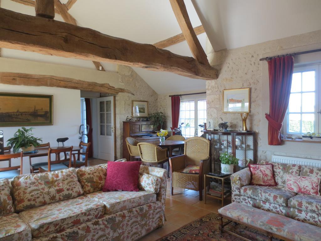 Le Clos Du Golf Dame-Marie-les-Bois Exterior photo