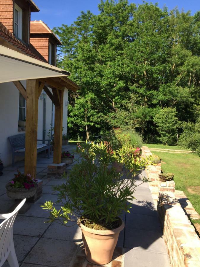 Le Clos Du Golf Dame-Marie-les-Bois Exterior photo