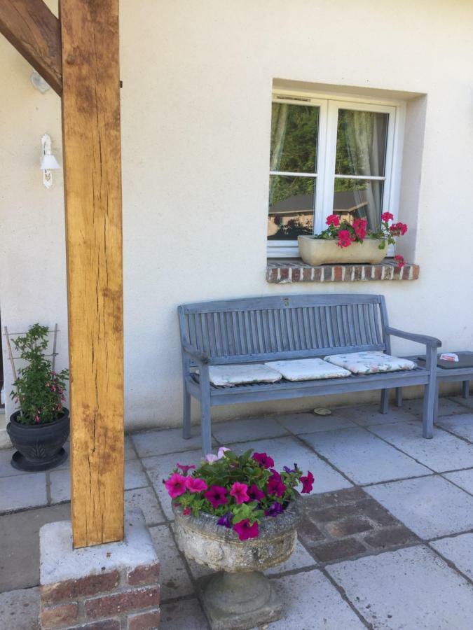 Le Clos Du Golf Dame-Marie-les-Bois Exterior photo